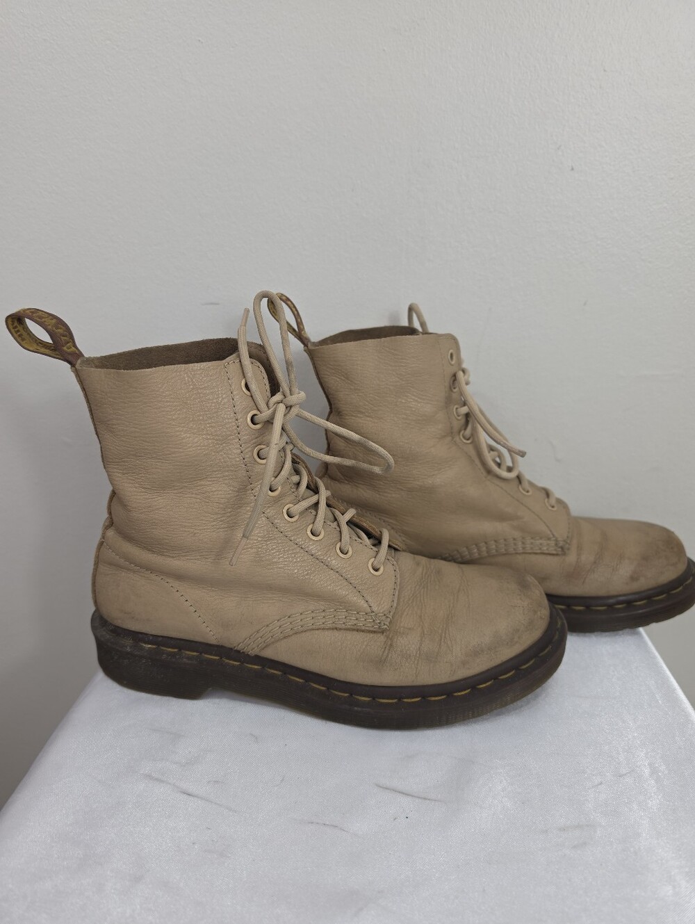 Dr. Martens Beige Leather Lace-Up Ankle Women's Boots - Picture 2 of 15